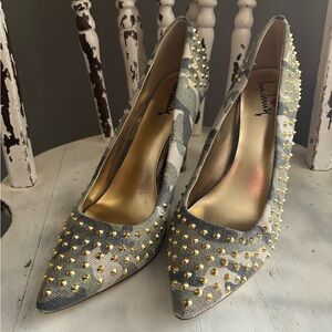 Luchiny Camouflage Gold Spiked Heels - Like New! Size 8.5